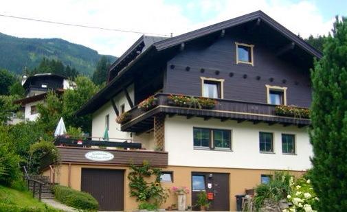 Alpenhaus Pfister Apartment Fuegen Exterior photo