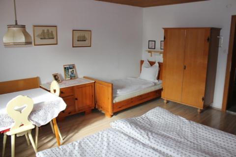 Alpenhaus Pfister Apartment Fuegen Room photo